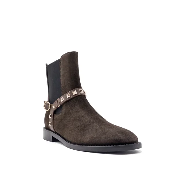 chelsea boots