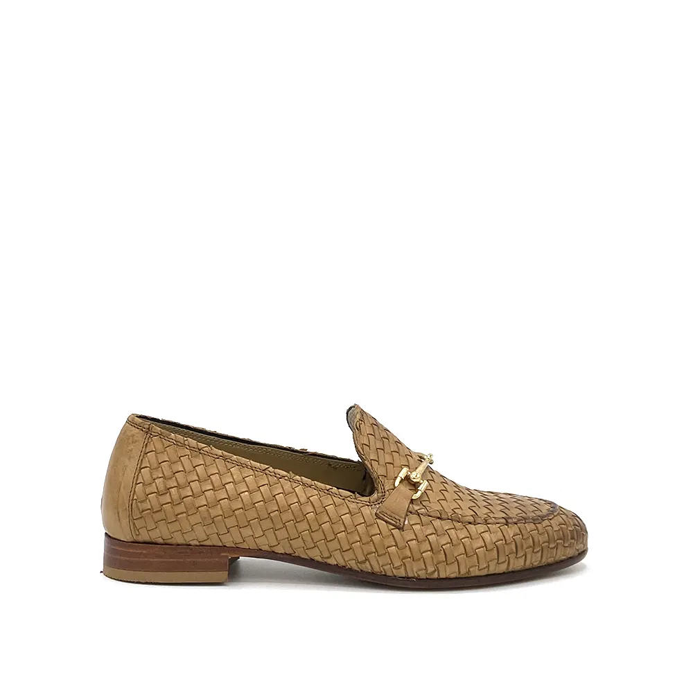 616 23 loafers