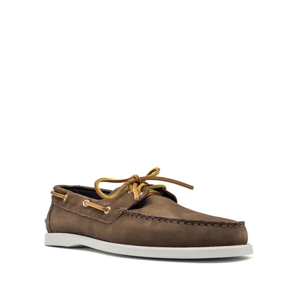boat shoes
