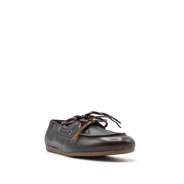 boat shoes
