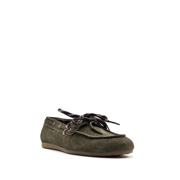 boat shoes
